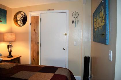 St Danes Pinyon Pine Cabin - image 43