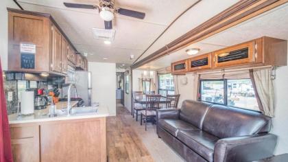 Destination RV II Fully Setup OK42 - image 39