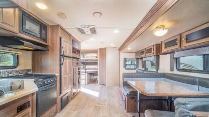 OK RV Rockwood Lite RV Fully Setup OK34 - image 34