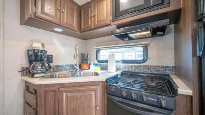 OK RV Rockwood Lite RV Fully Setup OK34 - image 37