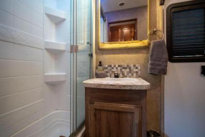 Outdoor Glamping Jayco RV OK53 - image 30