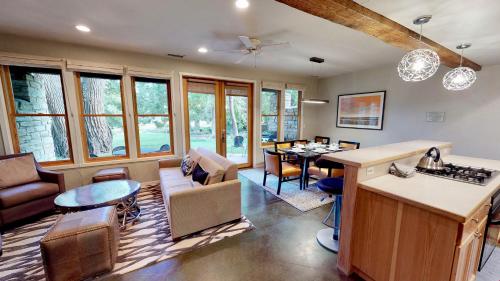 Moab Springs Ranch 3 - main image