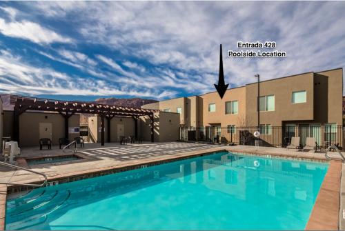 Pet Friendly Flexible 96 Hour Cancellation Policy Lovely Poolside Home - Entrada 428 - image 2