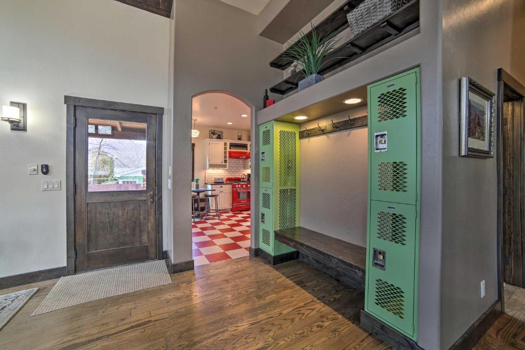 Moab Getaway with Ample Parking - Walk to Main Street - image 5