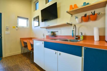 West 2 - Kokopelli West studio. Downtown Location - image 14