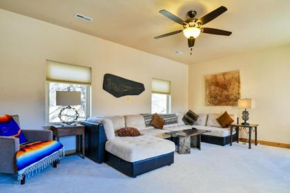 PR 16 - Luxury home with shared pool hot tub - image 12