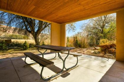 PR 16 - Luxury home with shared pool hot tub - image 18