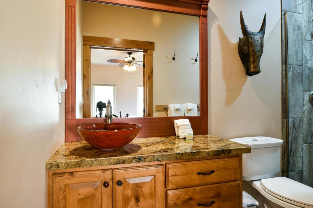 PR 16 - Luxury home with shared pool hot tub - image 7