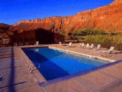 Red Cliffs Lodge - image 1