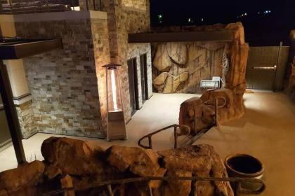 Petrified Dunes Hideout at Sage Creek with Heated Pool - image 11