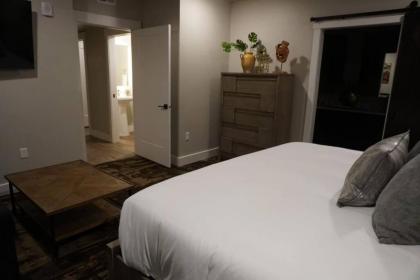 Courthouse Towers Haven at Sage Creek with Heated Pool - image 3