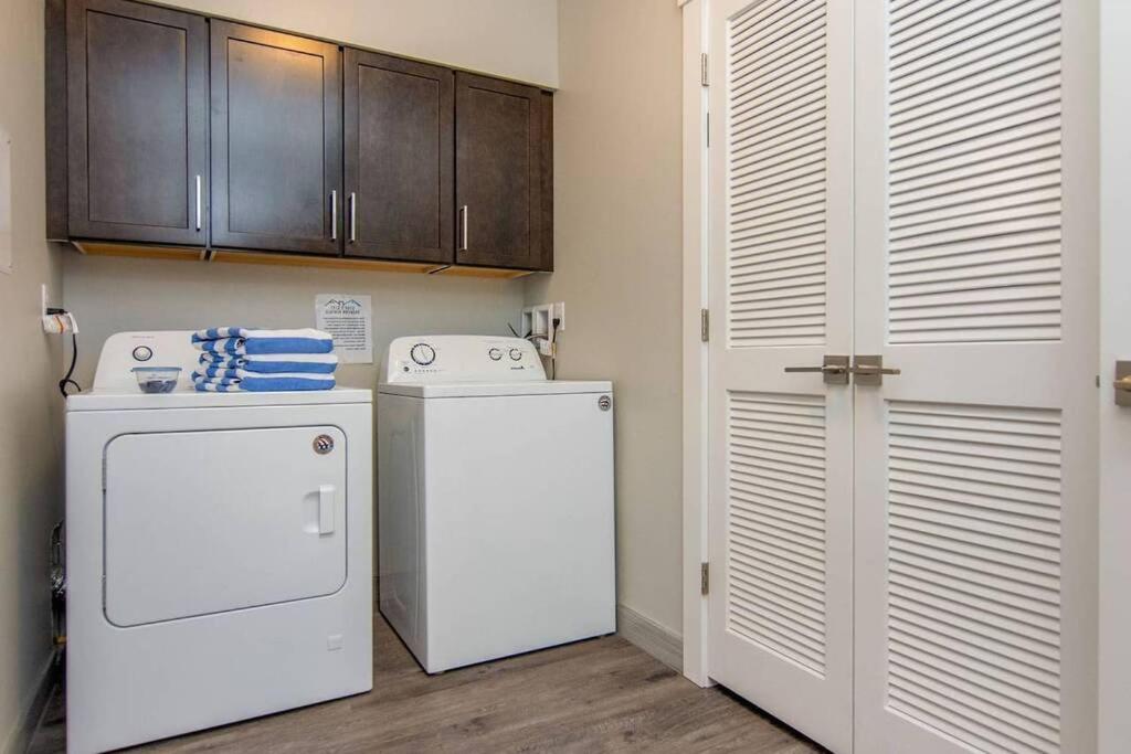 Delicate's Rest at Sage Creek with Heated Pool - image 5