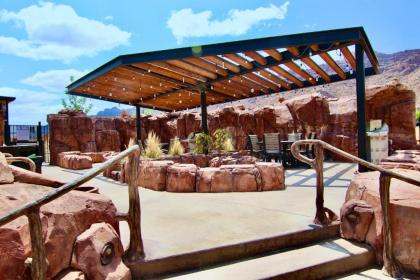 Fisher Towers' Hiatus at Sage Creek with Heated Pool - image 16