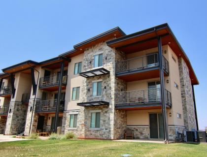 Fisher Towers' Hiatus at Sage Creek with Heated Pool - image 17