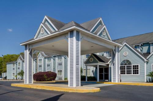 Motel 6-Mobile AL - main image