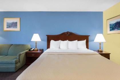 Days Inn by Wyndham Mocksville - image 9