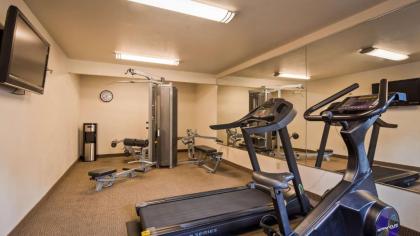 Best Western Palm Court Inn - image 10