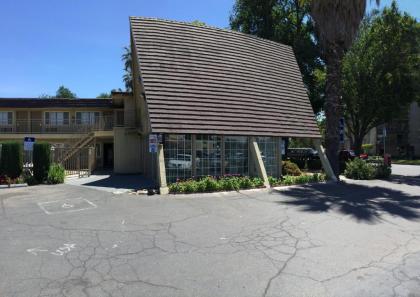 Motel in Modesto California
