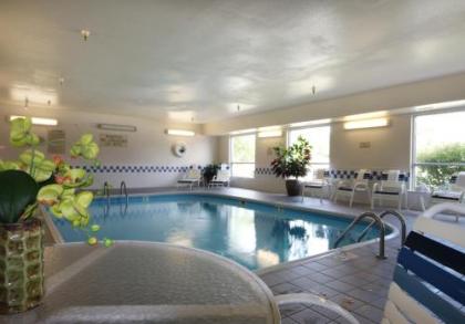 AmericInn by Wyndham Moline Airport Quad Cities