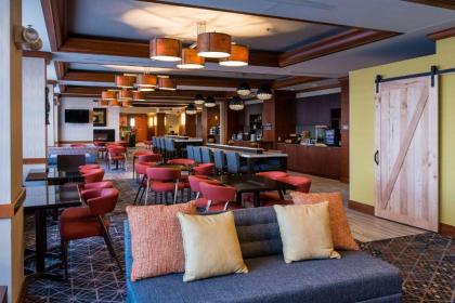 Radisson On John Deere Commons moline Illinois