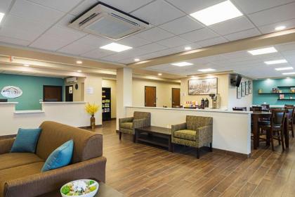Suburban Extended Stay Hotel - image 11