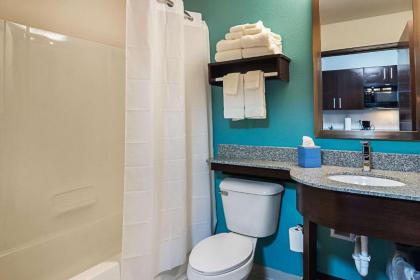 Suburban Extended Stay Hotel - image 7