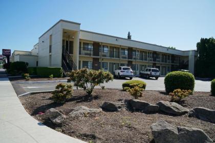 College Inn - image 3