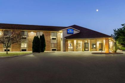 Baymont by Wyndham monroe Michigan