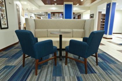 Holiday Inn Express & Suites Monroe an IHG Hotel - image 15