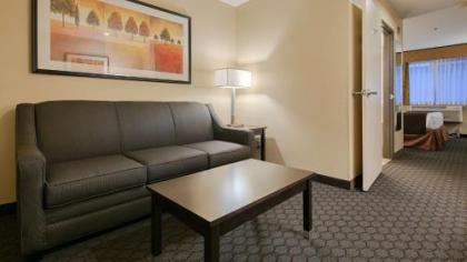 Best Western Sky Valley Inn - image 7