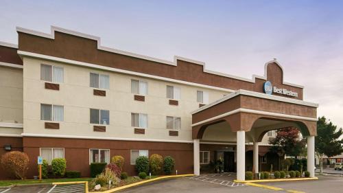 Best Western Sky Valley Inn - image 3