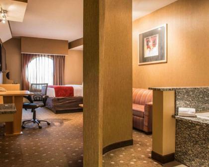 Comfort Suites Monroeville - image 15
