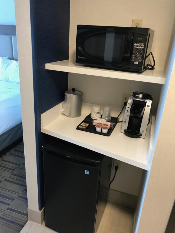 Holiday Inn Express & Suites - Pittsburgh - Monroeville an IHG Hotel - image 6