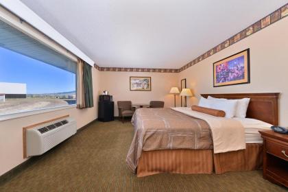 Best Western Movie Manor - image 6
