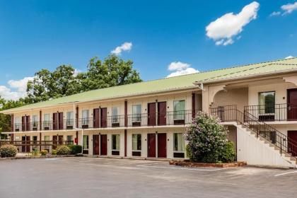 Red Roof Inn Monteagle - I-24 - image 2