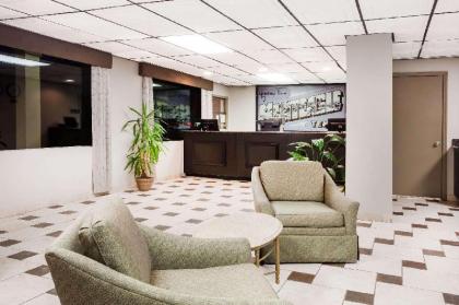 Super 8 by Wyndham Monteagle TN - image 3