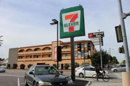 Garvey Inn - image 15