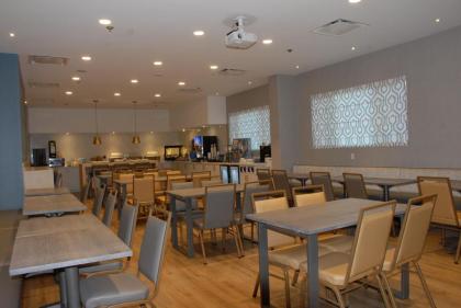 Lincoln Hotel SureStay Collection by Best Western - image 11