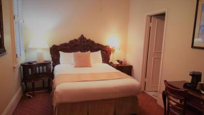 The Monterey Hotel - image 4