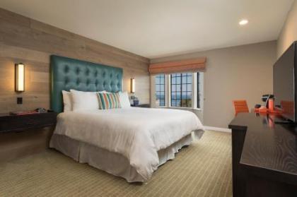 Wave Street Inn - image 4