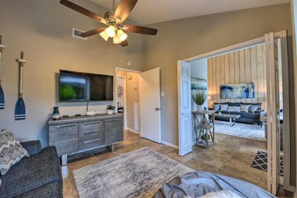 Renovated Montgomery Condo on Lake Boat and Fish! - image 2