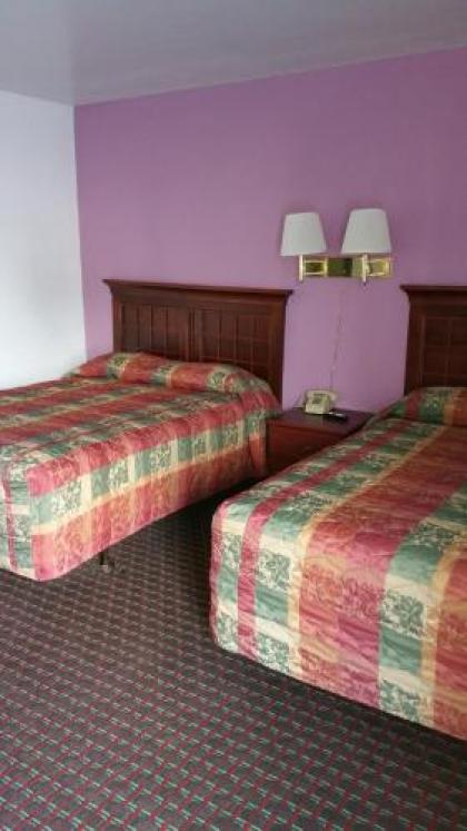 Capitol Inn and Suites - image 5