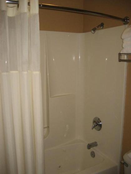 Pine View Resort - image 11