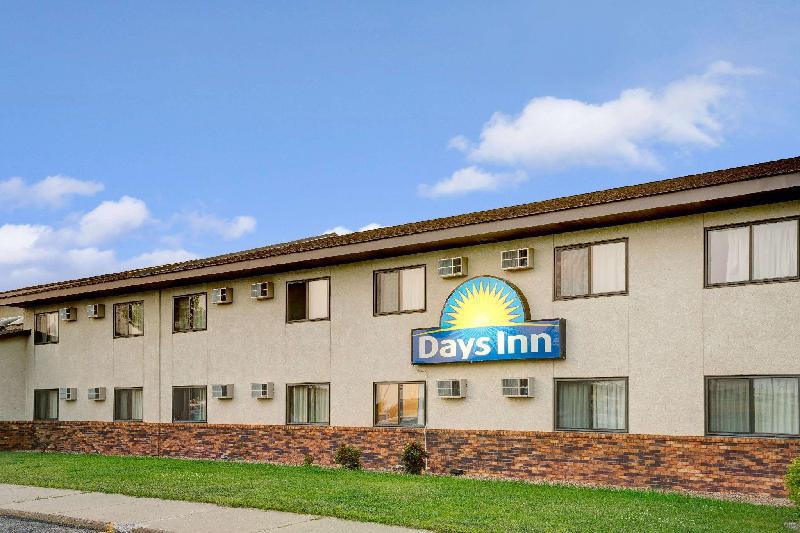 Days Inn by Wyndham Monticello - main image