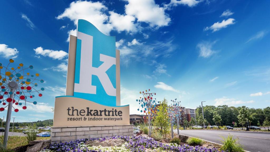  The Kartrite Resort & Indoor Waterpark