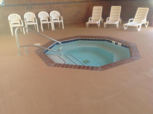 Inn at the Canyons - image 4
