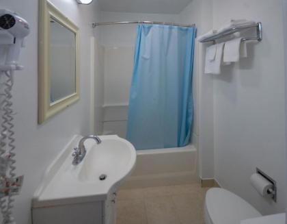 Budget Inn Watkins Glen - image 13