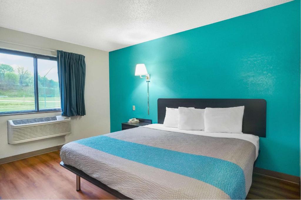 Motel 6-Montoursville PA - image 6