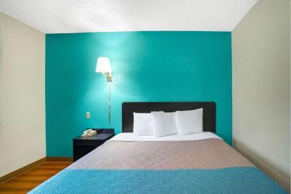Motel 6-Montoursville PA - image 7