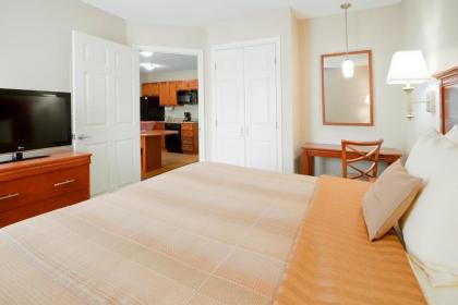 Candlewood Williamsport an IHG Hotel - image 7